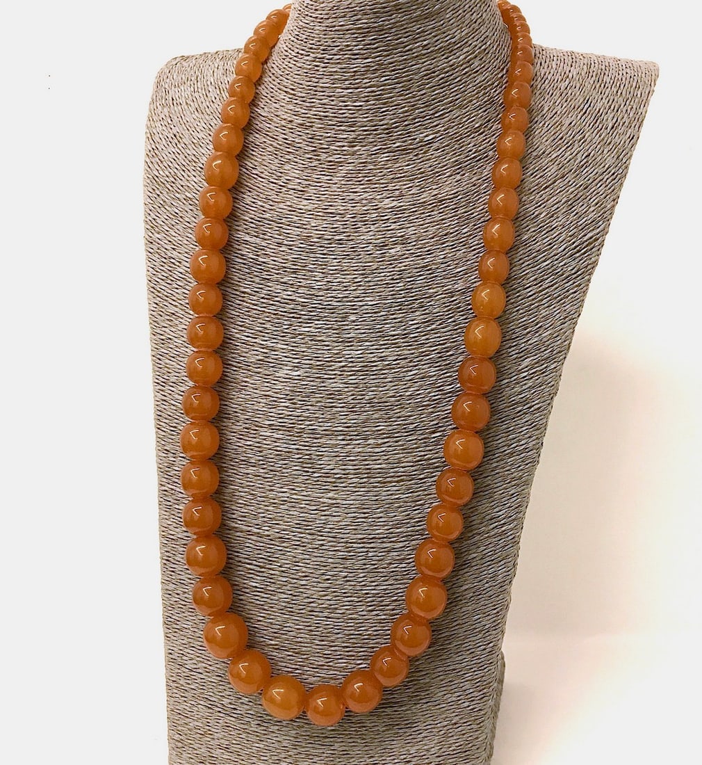 Unique and Remarkable Amber Necklace made from Round Amber beads (1 of 10)