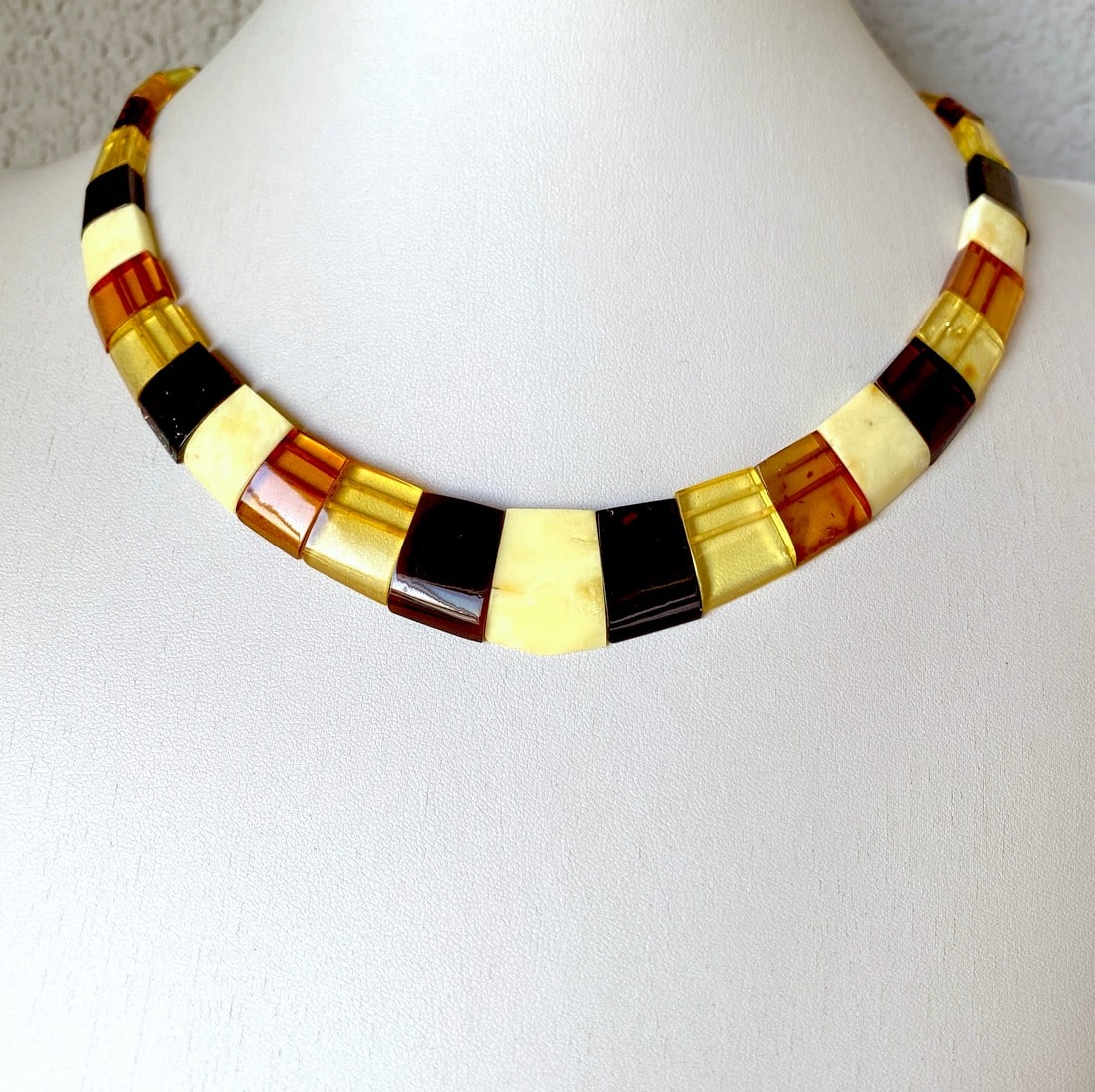 Amazing Amber Floral Necklace made from leaf like bead ornaments (1 of 12)