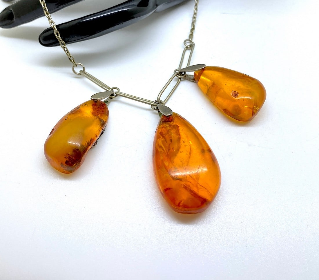 Stunning Unique Antique Amber Necklace - 6