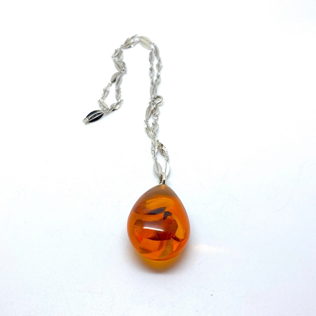 Stunning Amber Pendant with chain, shaped like a Drop - 5