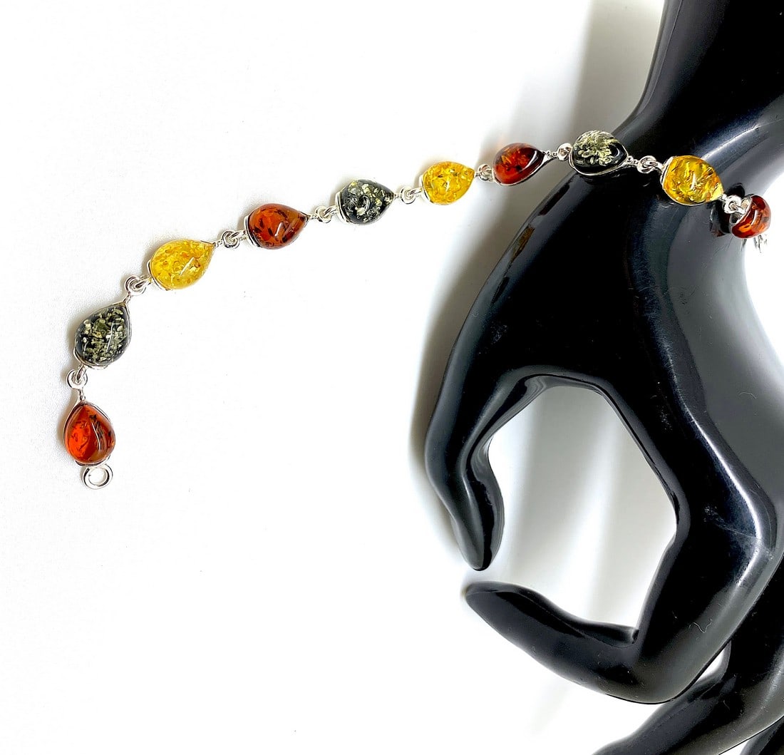 Beautiful Amber Bracelet - 4