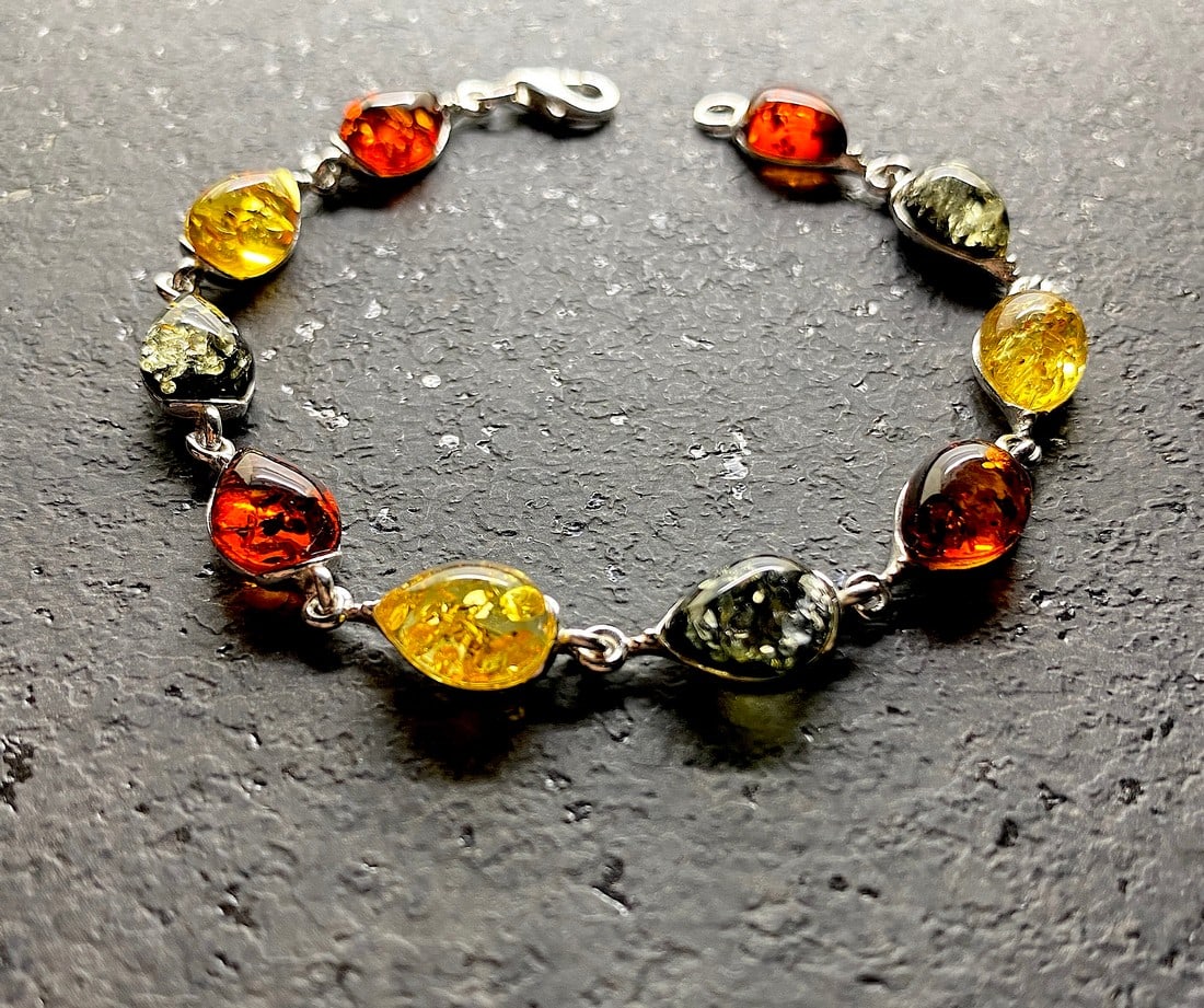 Beautiful Amber Bracelet - 7