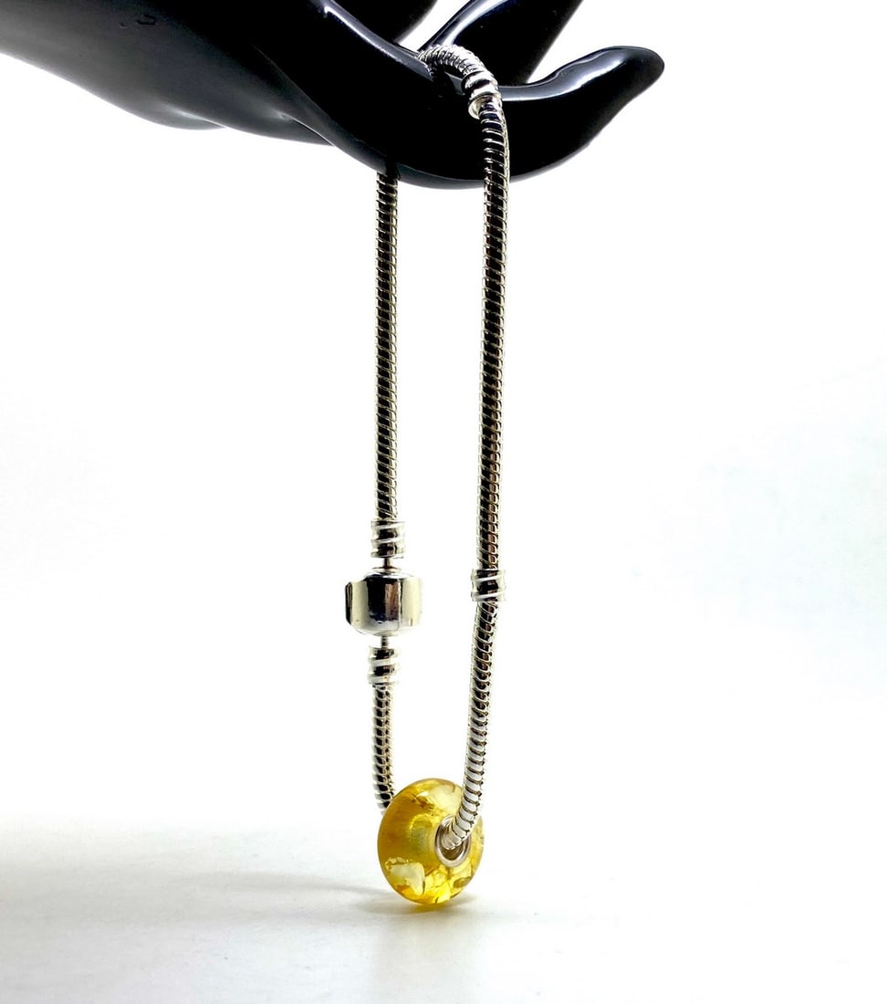 Unique and Grand Amber Bracelet made from Doughnut shaped Amber beads - 5