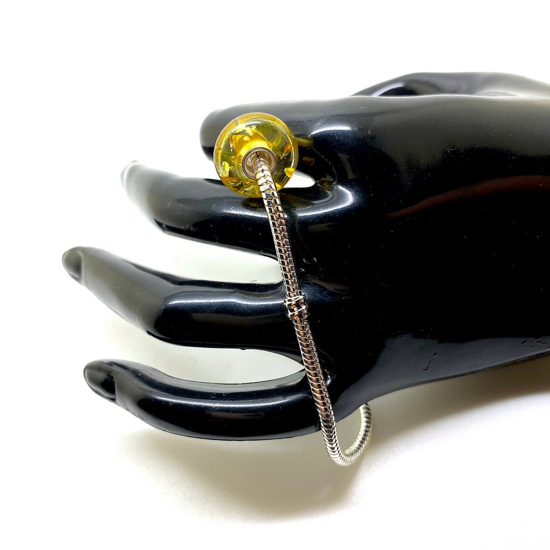 Unique and Grand Amber Bracelet made from Doughnut shaped Amber beads - 8