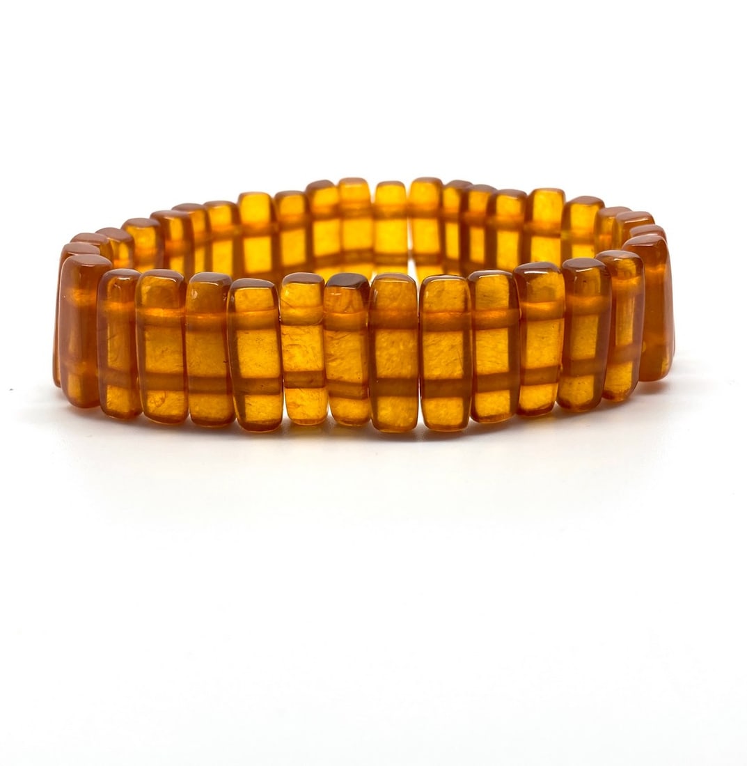 Grand Vintage Amber Bracelet made from Rectangle shaped Amber beads - 3