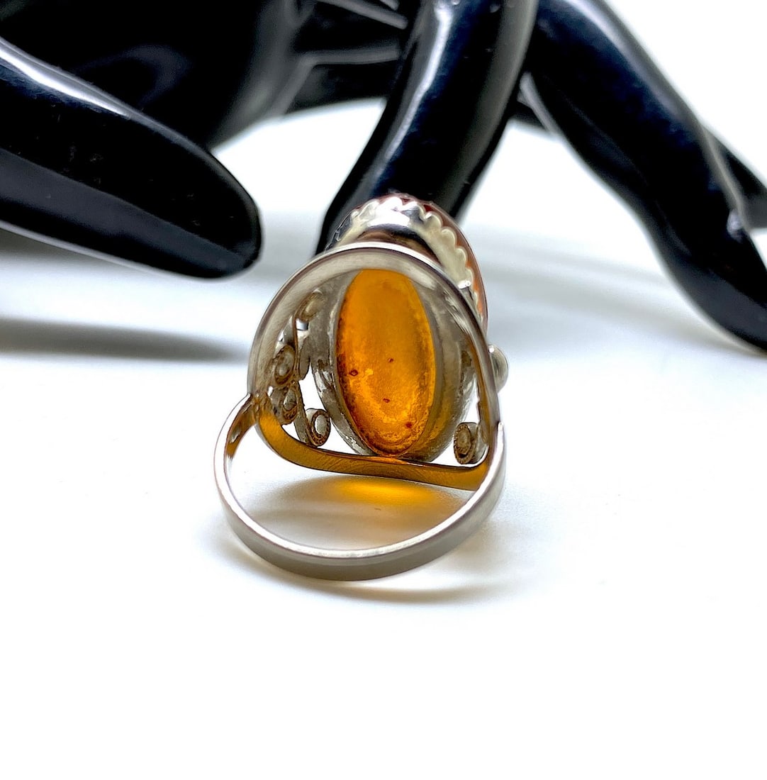Unique and Impressive Amber Ring - 6