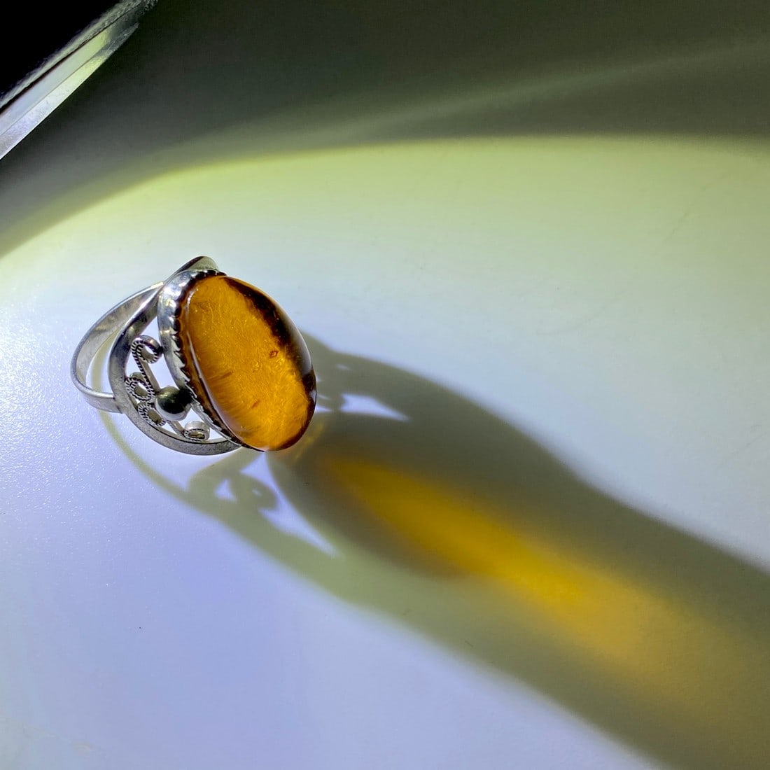 Unique and Impressive Amber Ring - 8