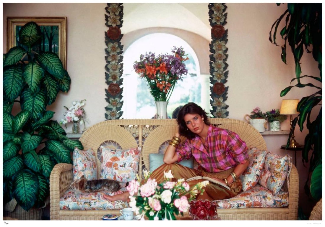 Caroline And Pet 1977 - Slim Aarons Estate Stamped Edition: 1977 (printed later) - 7