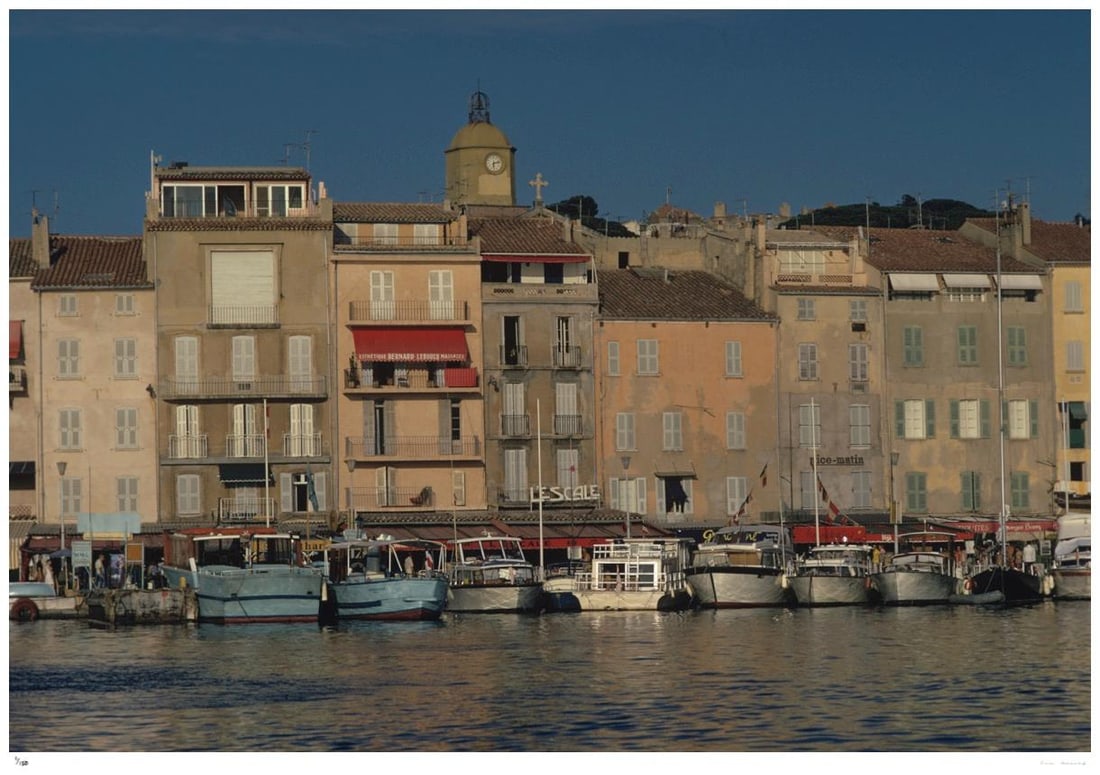 Saint-Tropez 1971 - Slim Aarons Estate Stamped: 1971 (printed later): Title: Saint-Tropez 1971 - Slim Aarons Estate Stamped: 1971 (printed later) Description: Saint-Tropez 1971 - Slim Aarons Estate Stamped The seafront at Saint-Tropez, on the French Riviera, August 1971