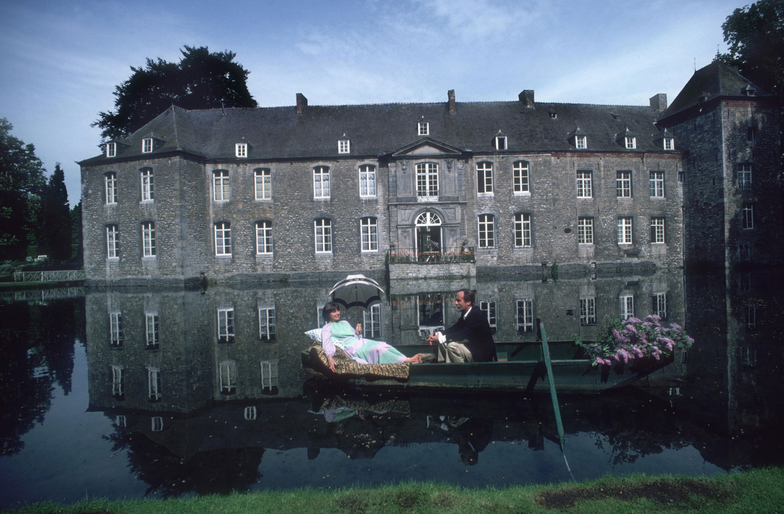 Annevoie' 1980 Slim Aarons Limited Estate Edition: 1980 (Printed Later) - 2