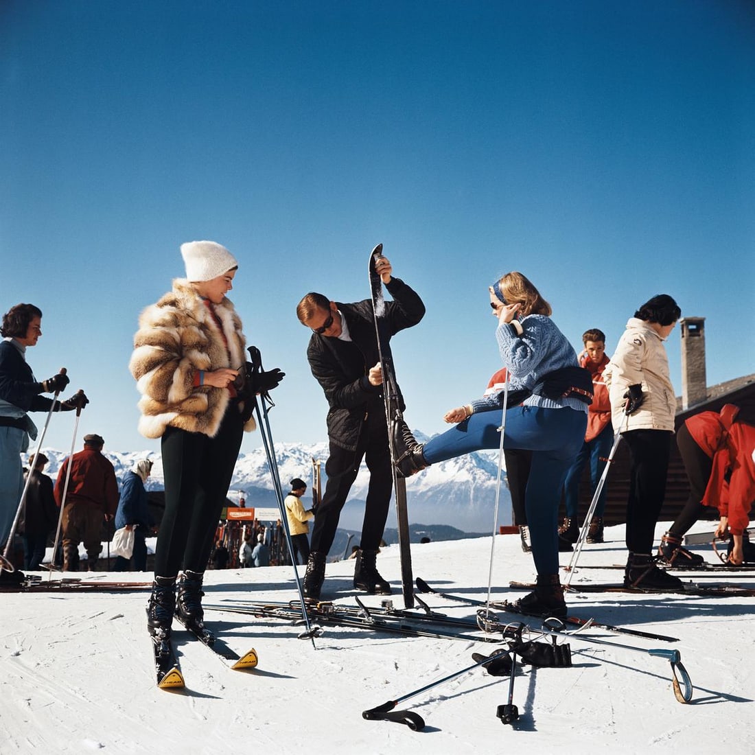 Slim Aarons 'Verbier Skiers' 1964 Official Limited Estate Edition: 1964 (1 of 20)
