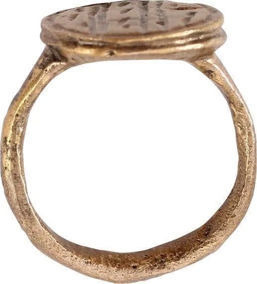 LATE ROMAN/MEDIEVAL SIGNET RING, SIZE 2 - 2