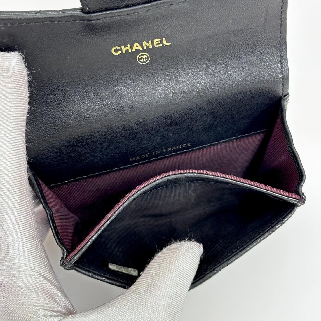 CHANEL Black Quilted Leather Card Holder with Gold Logo - 9