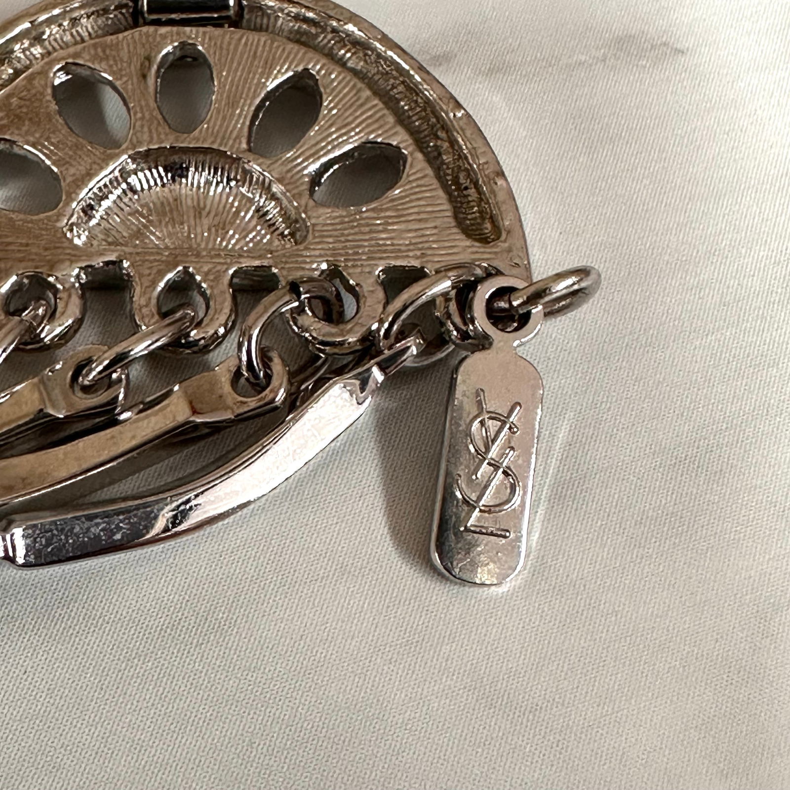 SAINT LAURENT Vintage Multi Strand Necklace in Silver Metal – 80s Statement Jewelry - 4