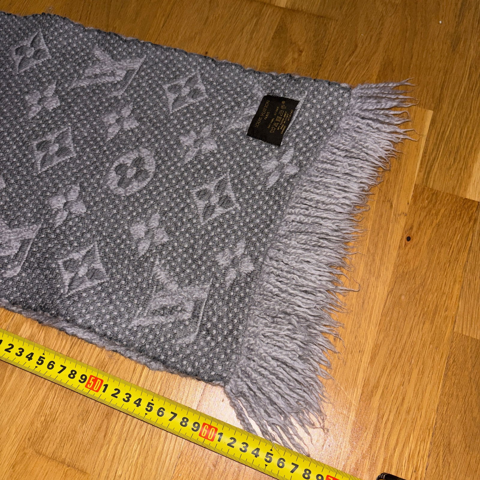 Louis Vuitton Grey Thick Wool & Silk Scarf (Shrunk) - 8
