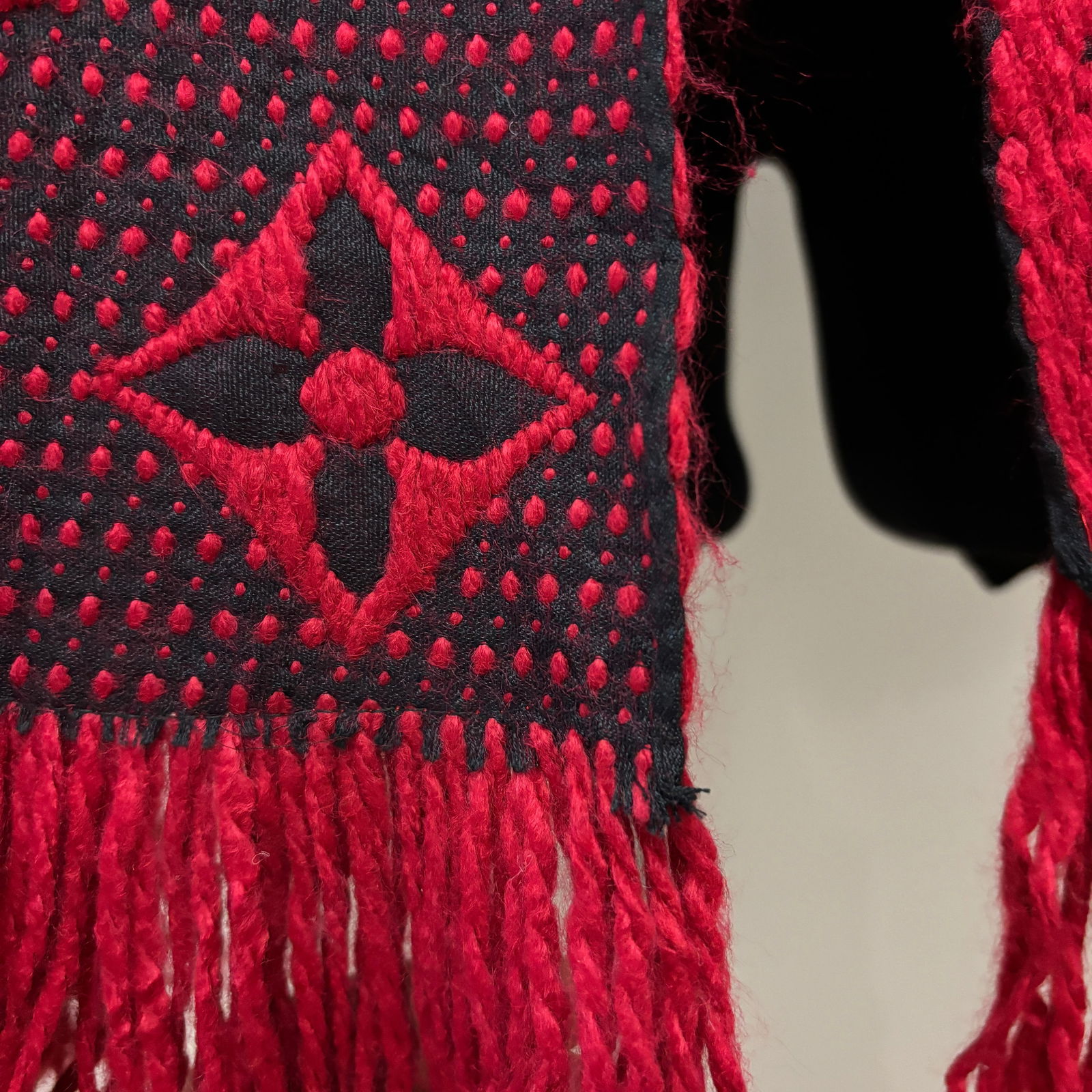 Louis Vuitton Bright Red Thick Wool & Silk Scarf - 8