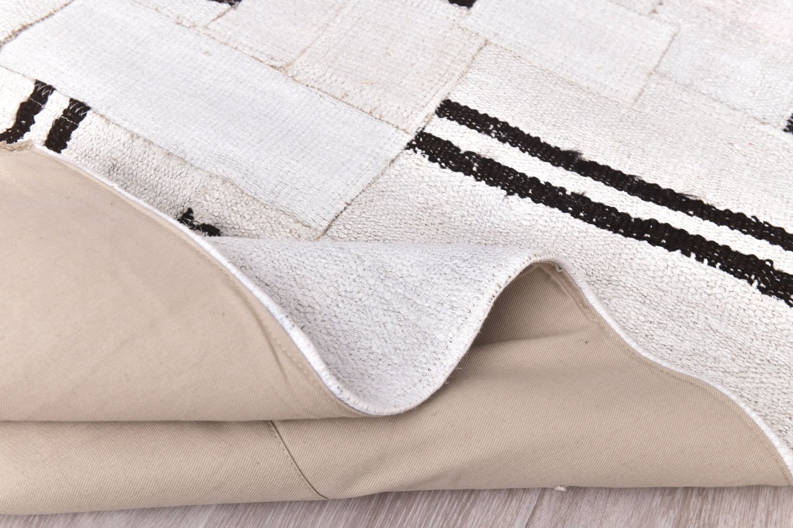 4'11'' x 6'6'' Turkish Hemp Patchwork Rug - 240057 - 13