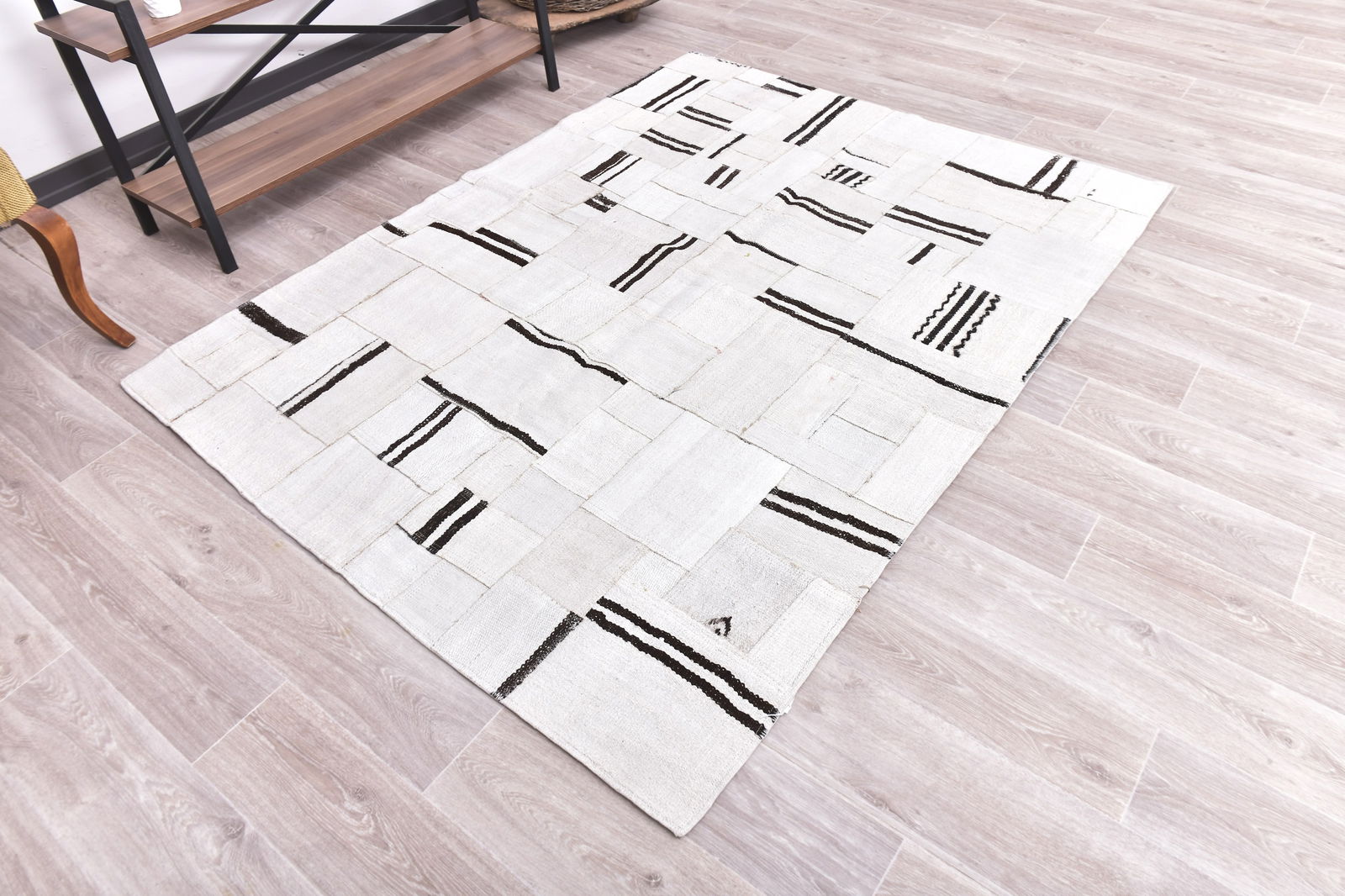 4'11'' x 6'6'' Turkish Hemp Patchwork Rug - 240057 - 2