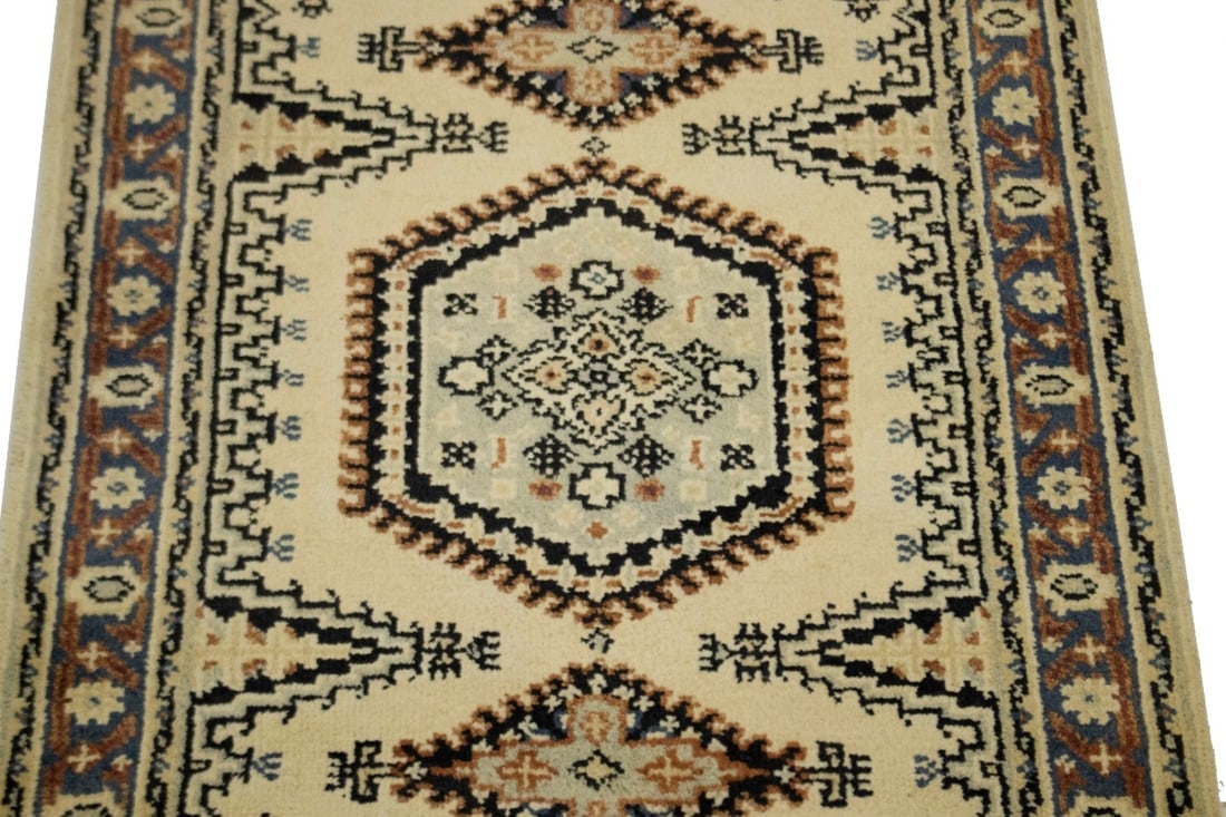 Cream Geometric 3X5 Viss Oriental Rug - 3