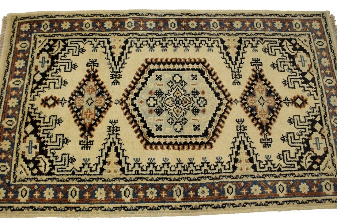 Cream Geometric 3X5 Viss Oriental Rug - 5