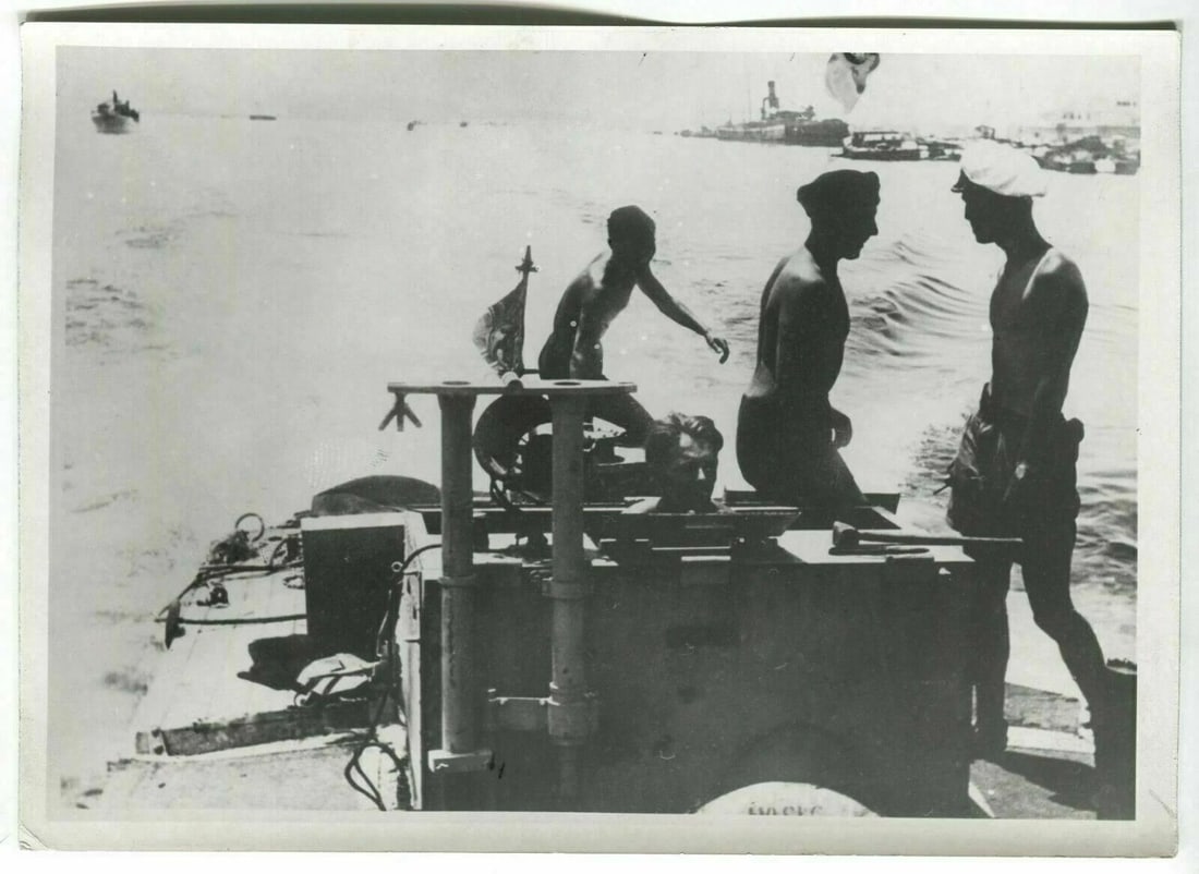 Vintage Photography FRANCE PRESSE German Dredgers, Port of Tobrouk WWII 1942 - 3