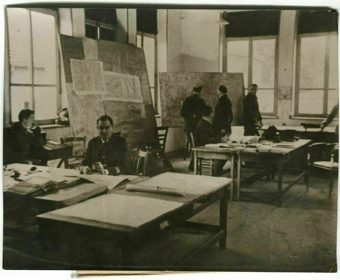 Vintage Photographs FRANCE PRESSE - Army Headquarters WWII 26.10.1939 - 3