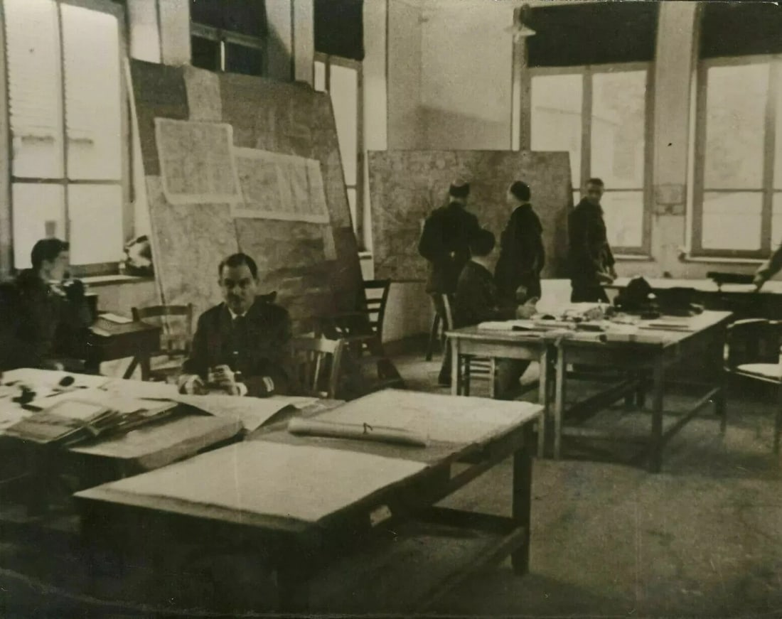 Vintage Photographs FRANCE PRESSE - Army Headquarters WWII 26.10.1939 - 7