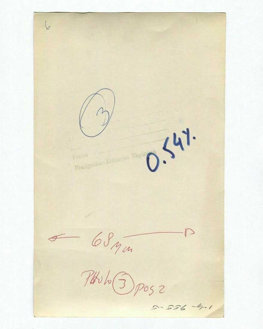 Photographs EDUARDO ESPINOZA, A shopping day in Mexico, 1970 Vintage - 8