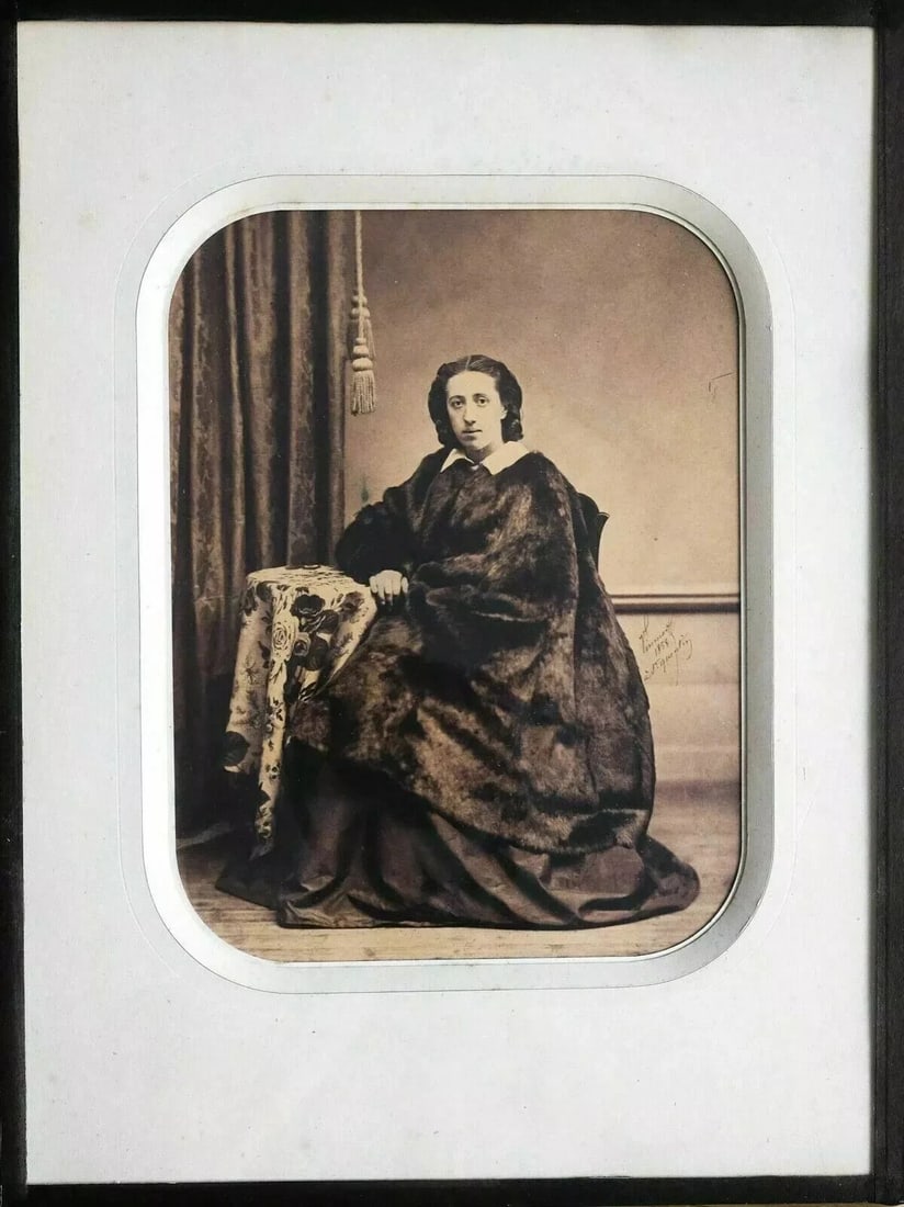 Vintage Albumen Alexis VINMER - St Quentin, Lady Portrait with Fur Coat 1858 - 9
