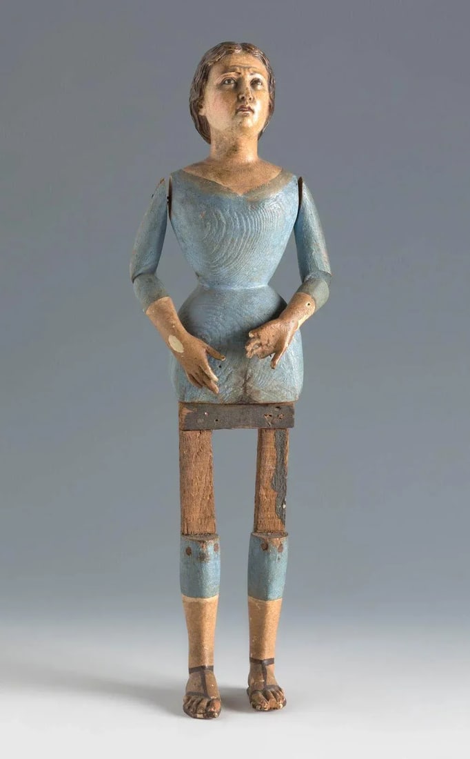 19th Century Articulated Santos Wooden Figure of the Virgin Mary - 2