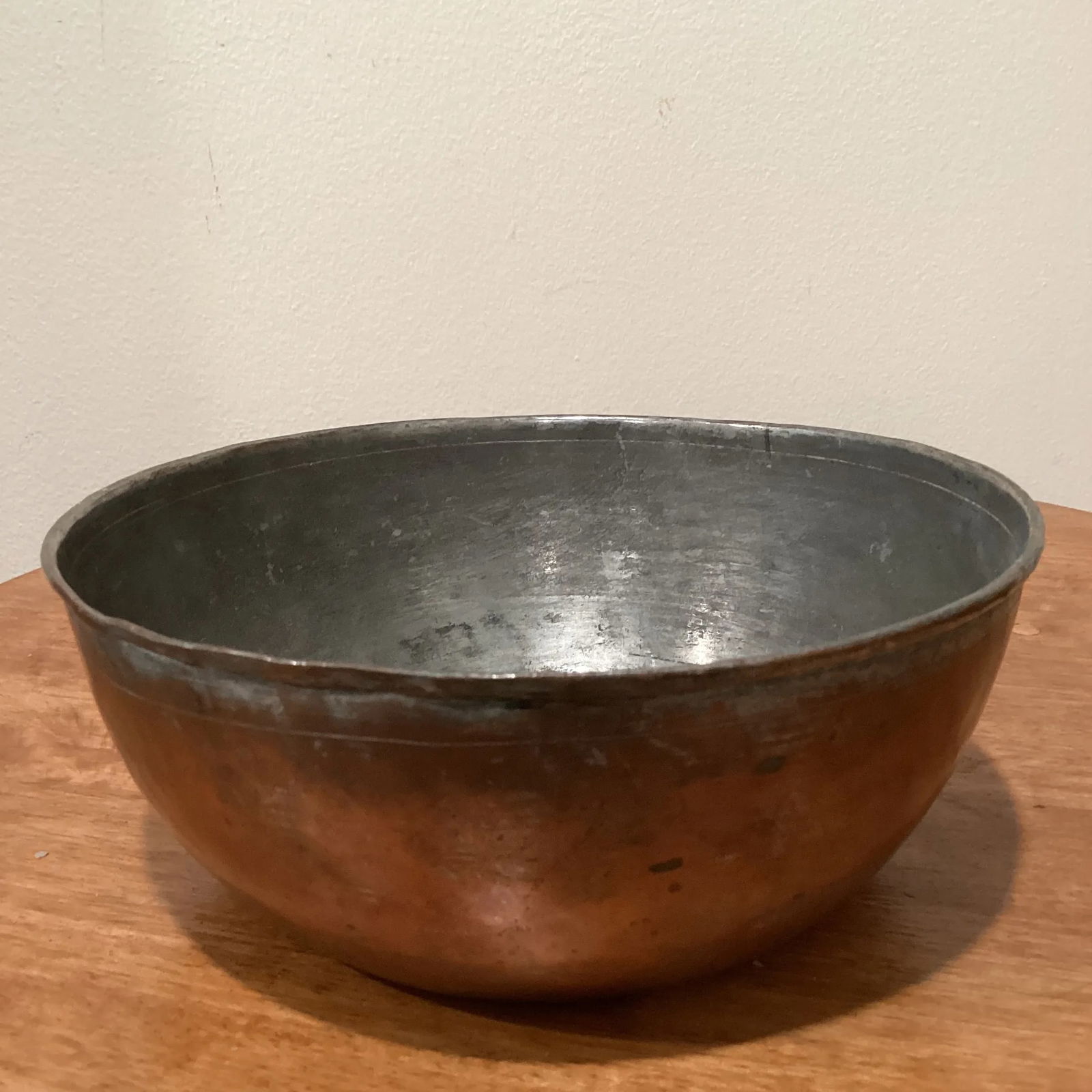 Vintage Early 20th Century Handmade Hammered Copper Inside Silvered Bowl - 2