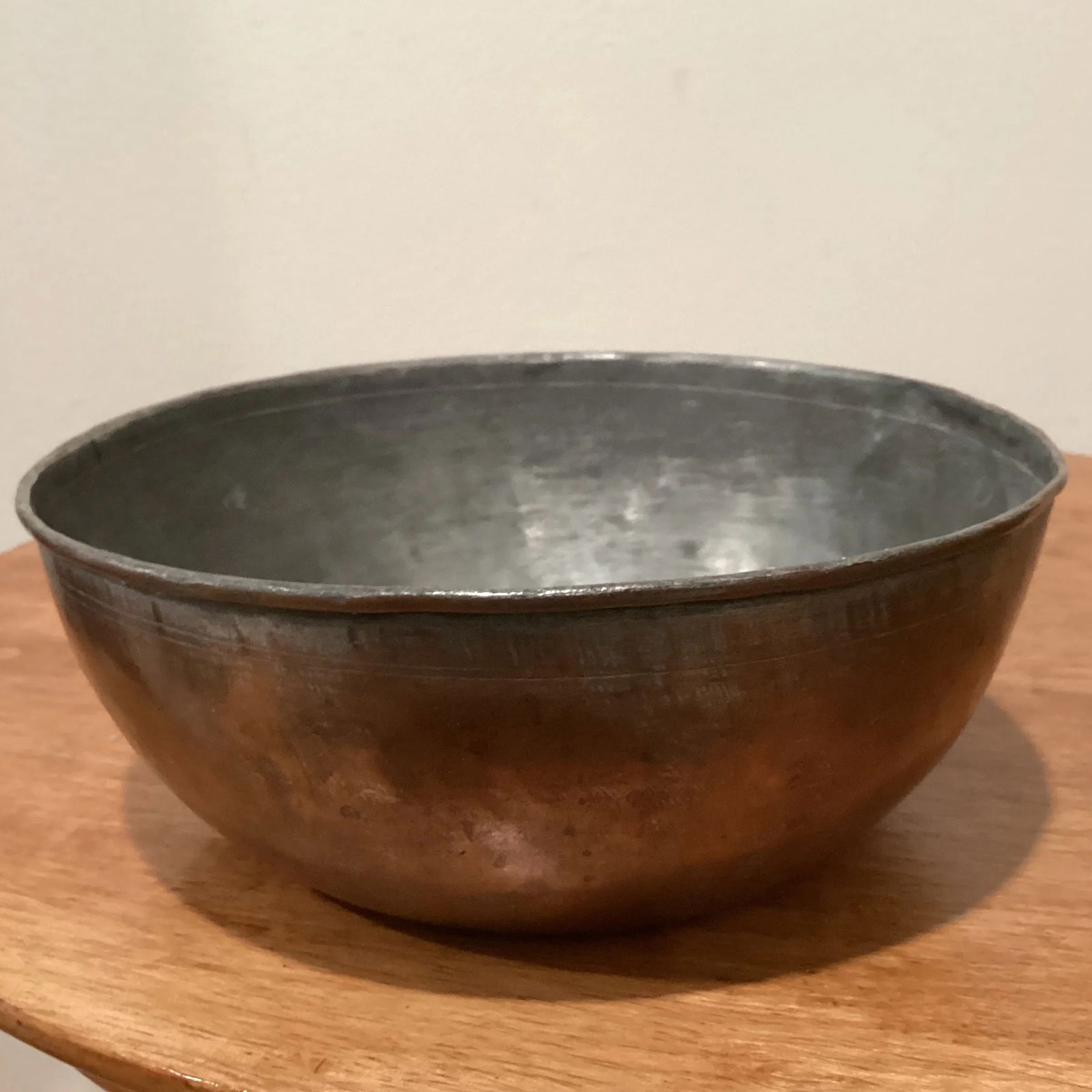Vintage Early 20th Century Handmade Hammered Copper Inside Silvered Bowl - 3