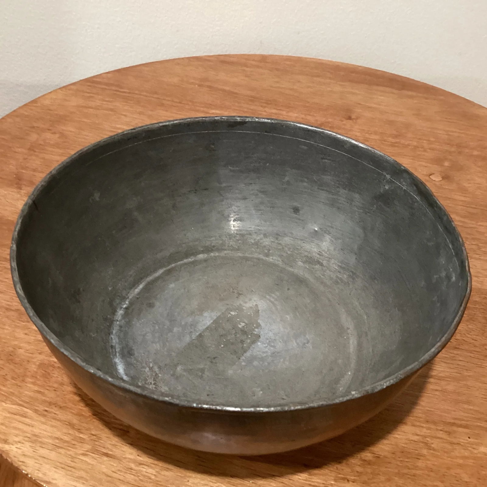 Vintage Early 20th Century Handmade Hammered Copper Inside Silvered Bowl - 5