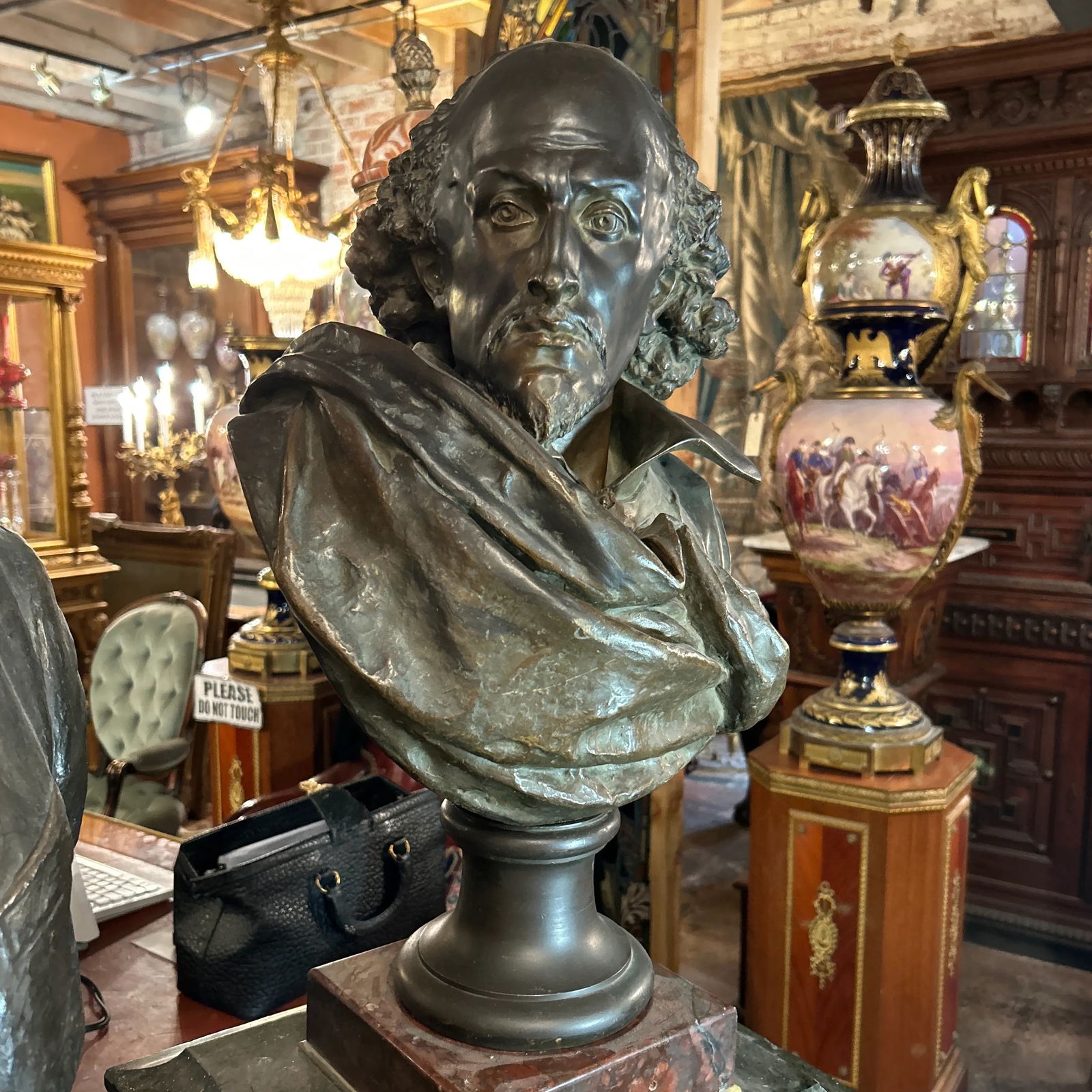 Late 19th Century Original Period French Patinated Bronze Bust of Shakespeare Signed A. Carrier - 2