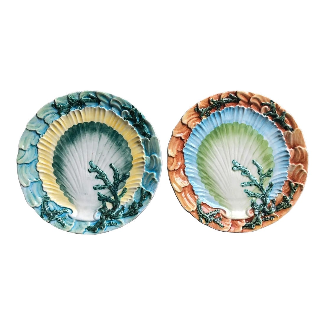 Vintage Vietri Shell Motif Plates, a Pair (1 of 10)