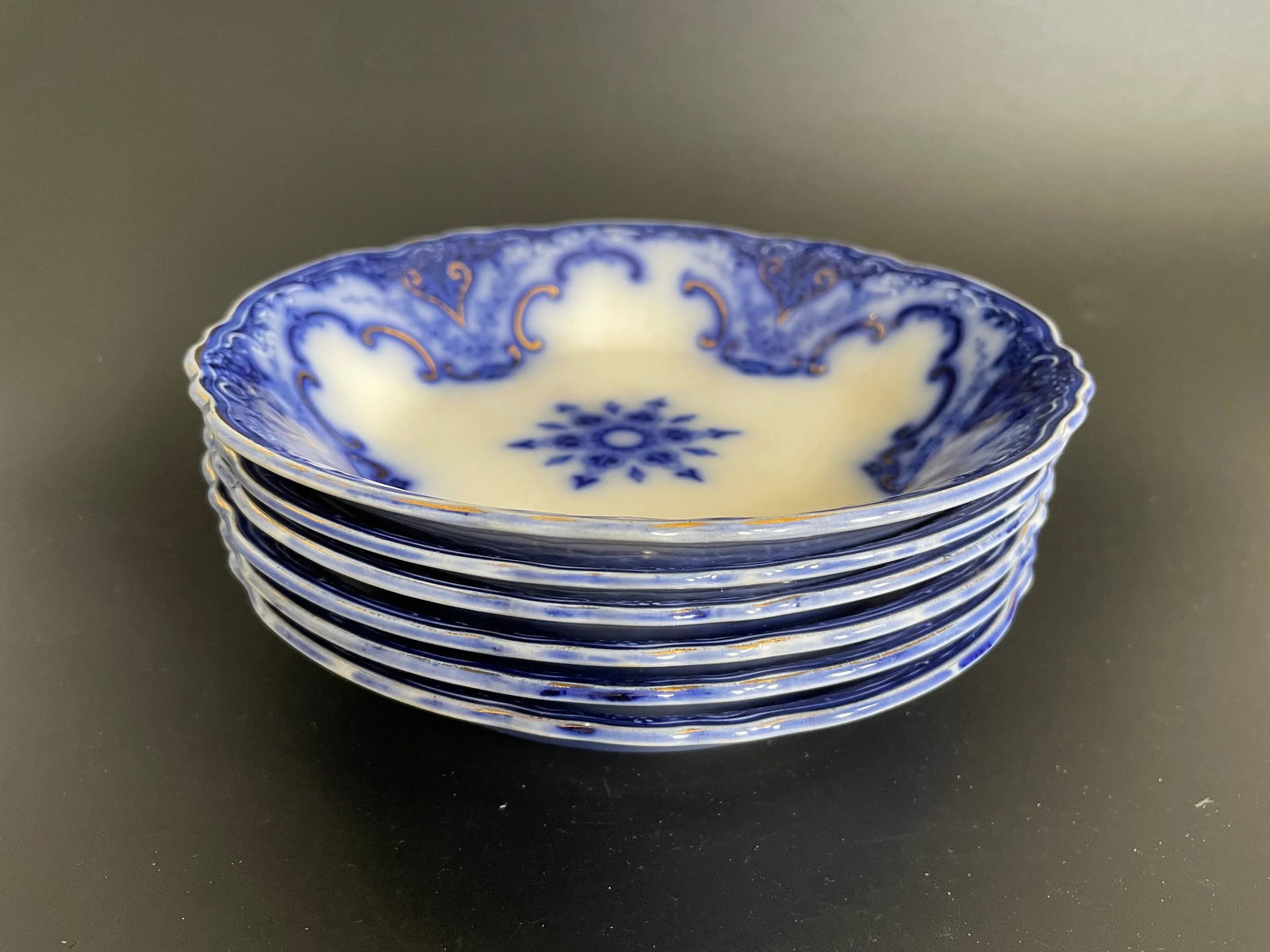 Antique Set of 6 Alfred Meakin Cambridge Flow Blue Coupe Soup Bowls With Gold Accents - 3