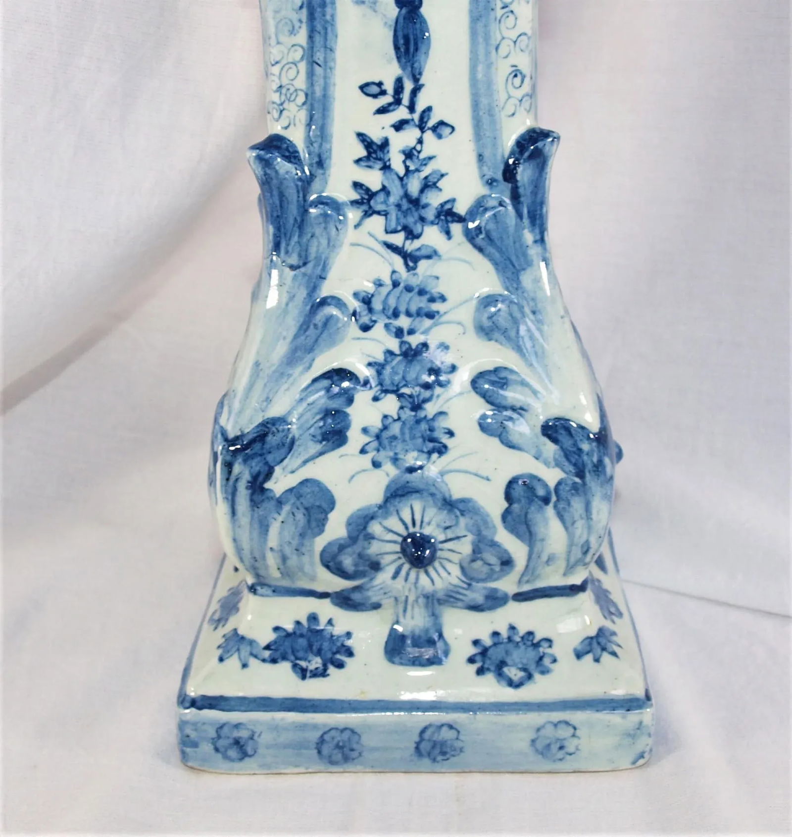 Vintage Maitland Smith Chinoiserie Hand Painted Blue & White Candle Stick - 3