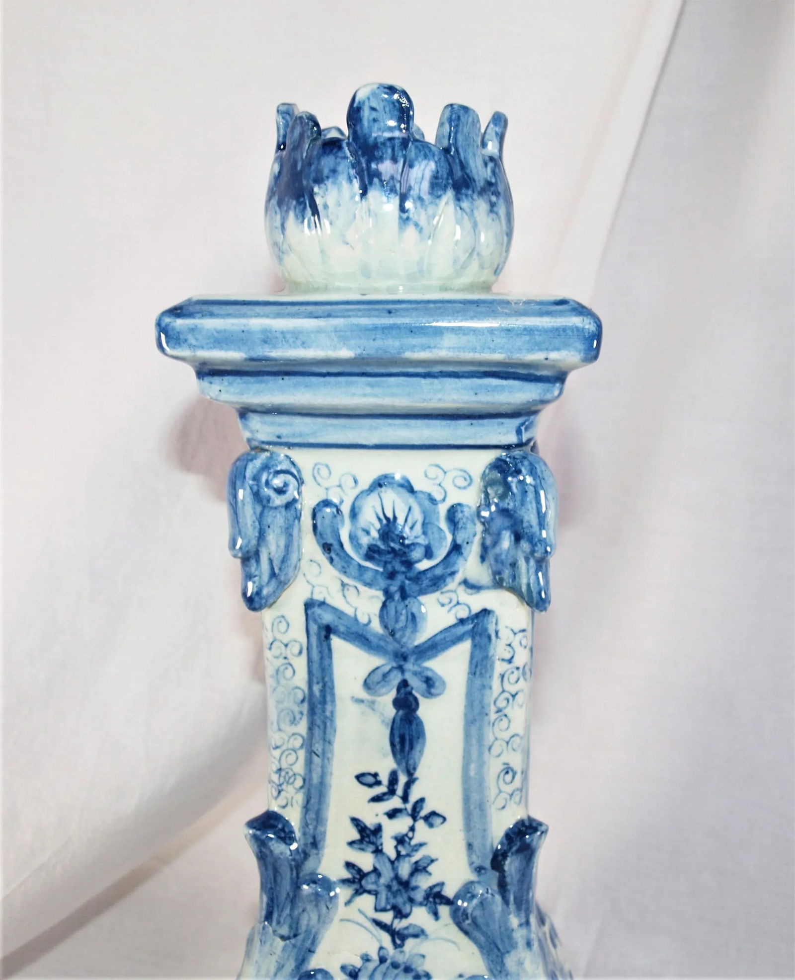 Vintage Maitland Smith Chinoiserie Hand Painted Blue & White Candle Stick - 4