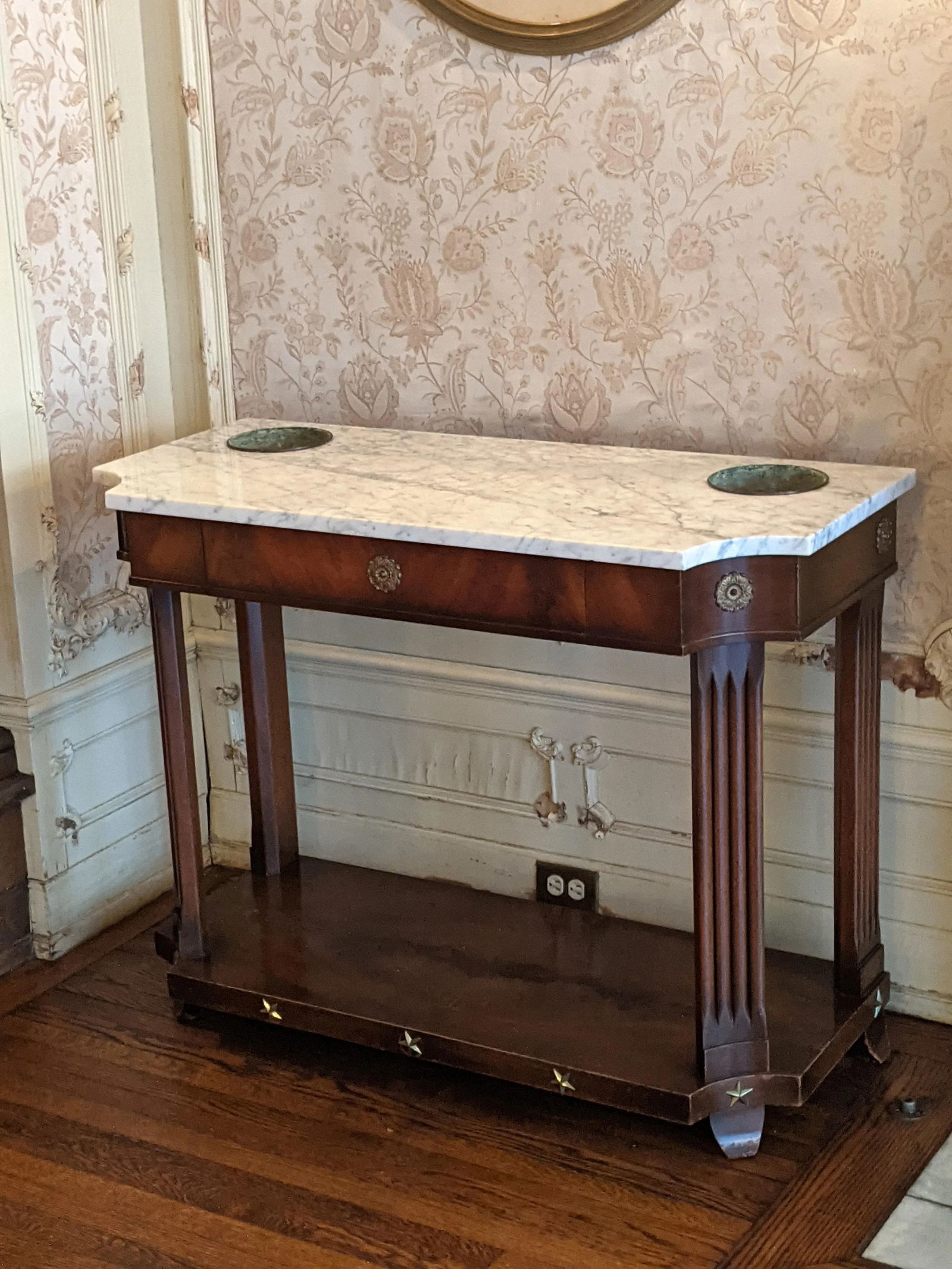 Mid 20th Century Grosfeld House Marble Top Console Table - 8