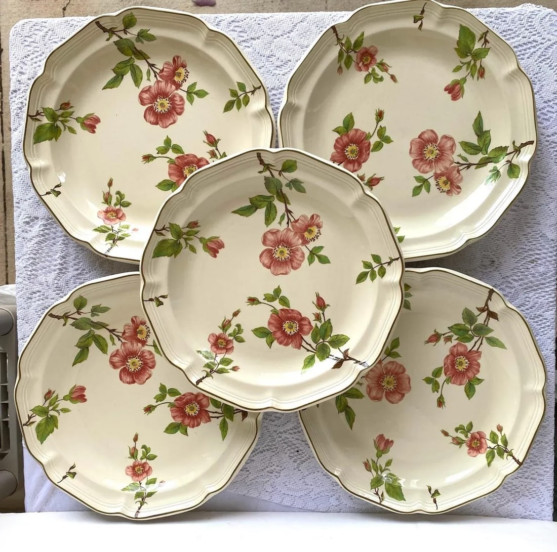 Sangostone Pink Blossom Dinner Plate & Platter Set of 5 - Pink Sakura Flowers, Yellow Centers, Green - 3