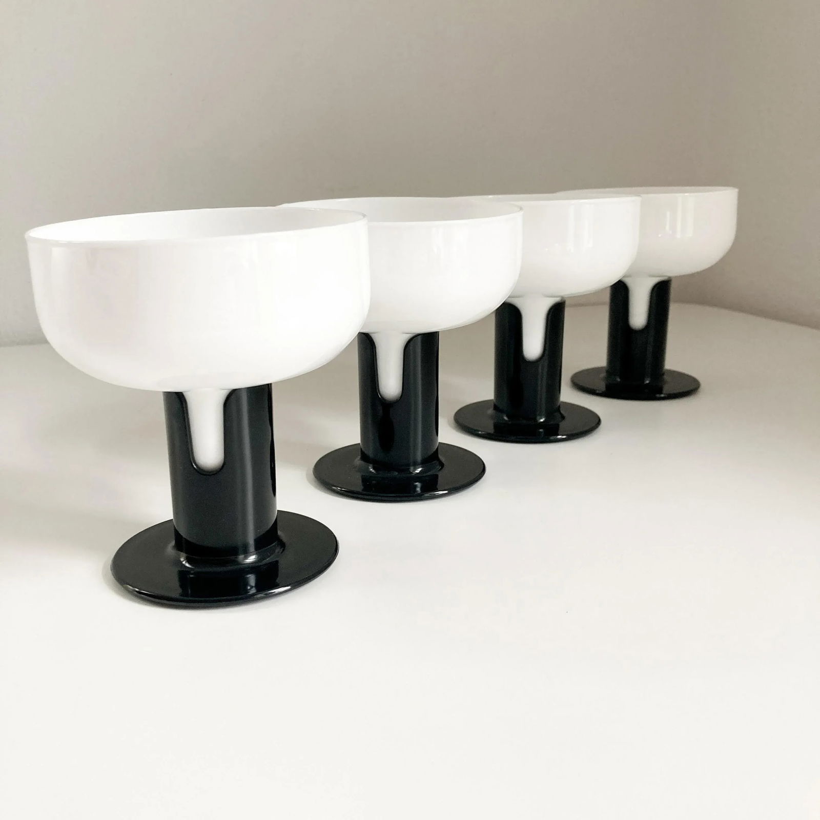 1980s Jorma Vennola for Iittala Finland Kaveri Champagne Coupe Glassware- Set of 4 - 2