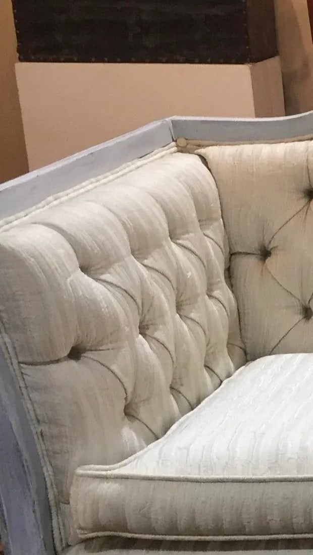 Late 20th Century Vintage Custom Swedish Gustavian Style Sofa - 3