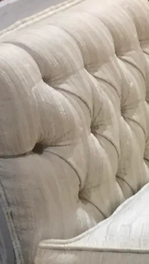 Late 20th Century Vintage Custom Swedish Gustavian Style Sofa - 9