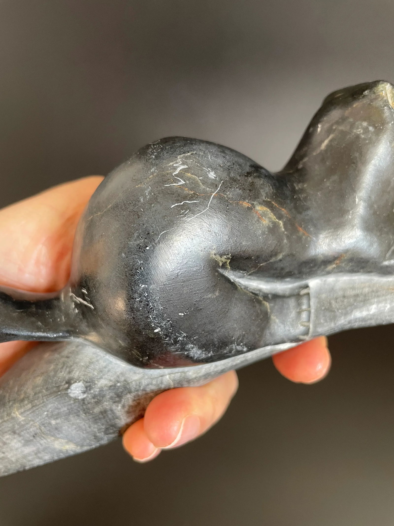 Vintage Canadian Inuit Eskimo Soapstone Carving Sea Otter Eating Fish Sculpture by Davitiapik - 12