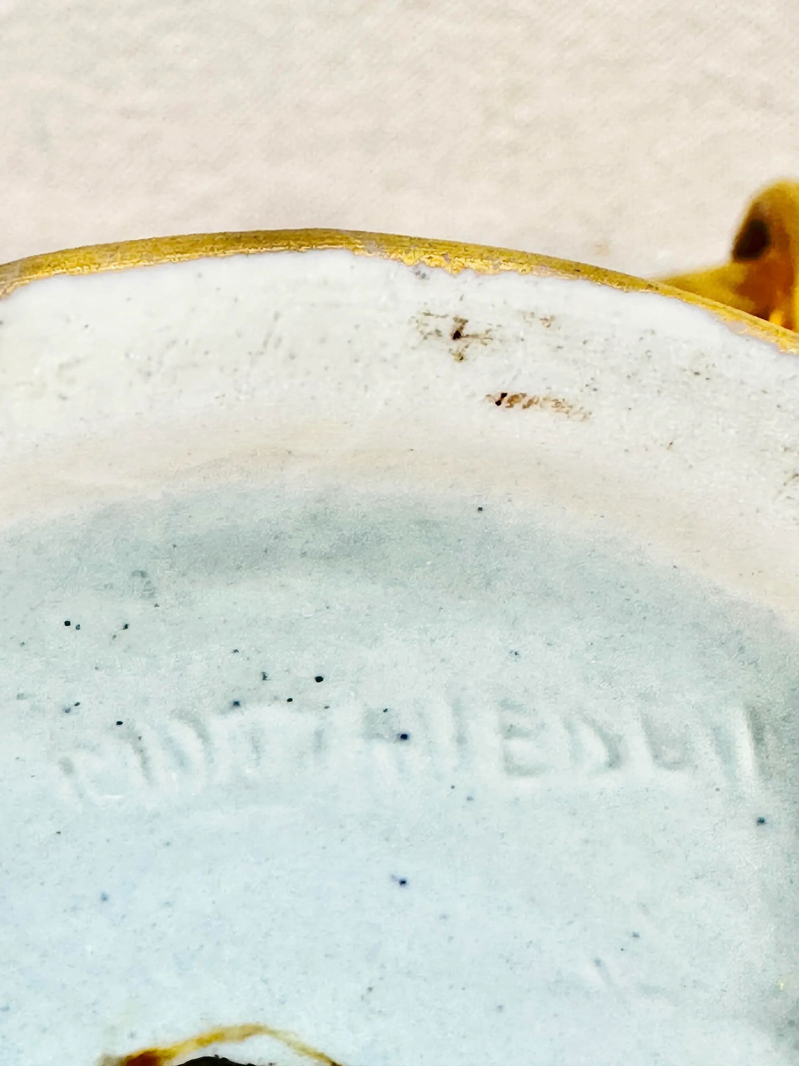 Vintage Mottahedeh Lidded Urn - 10