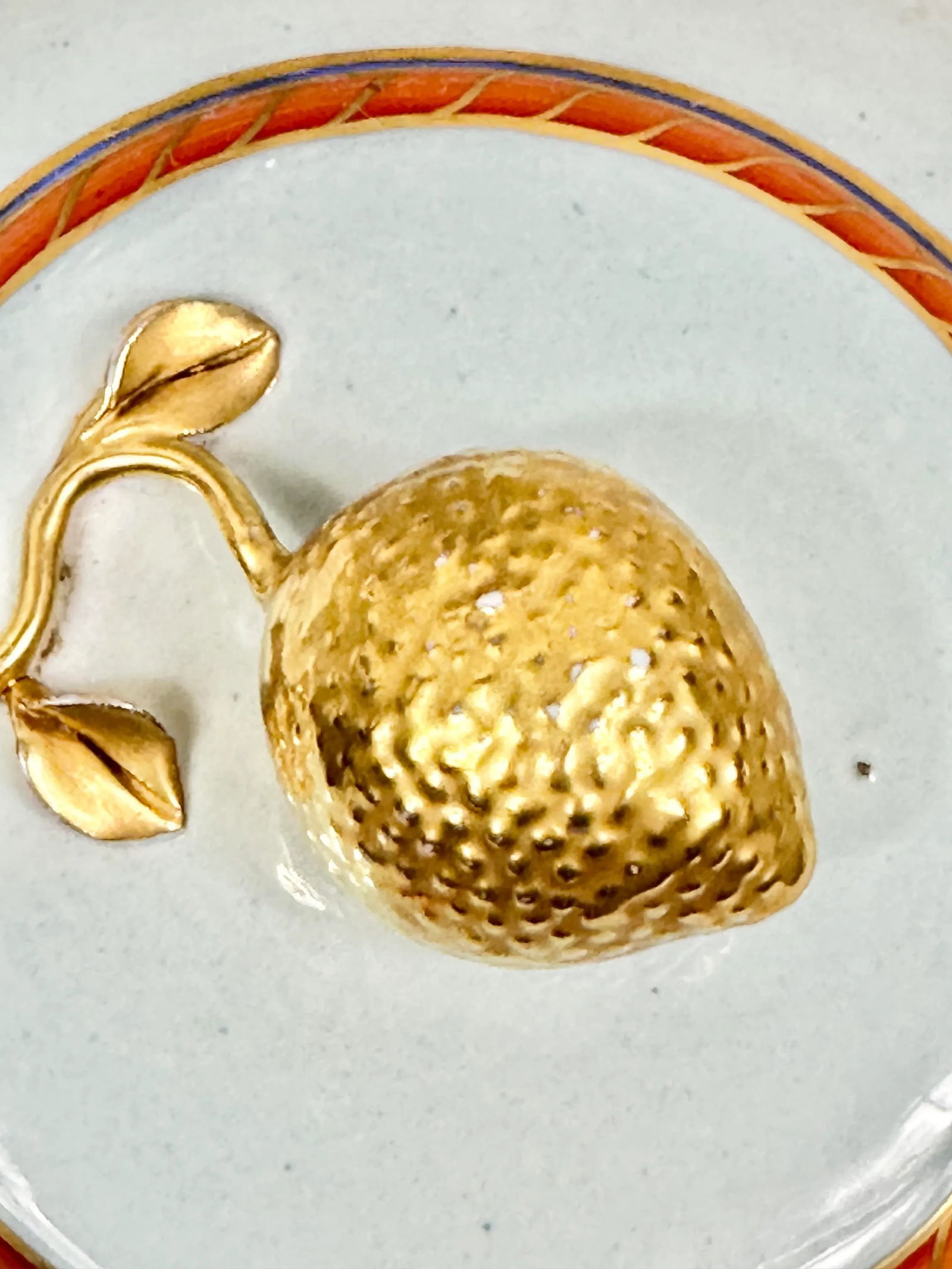 Vintage Mottahedeh Lidded Urn - 8