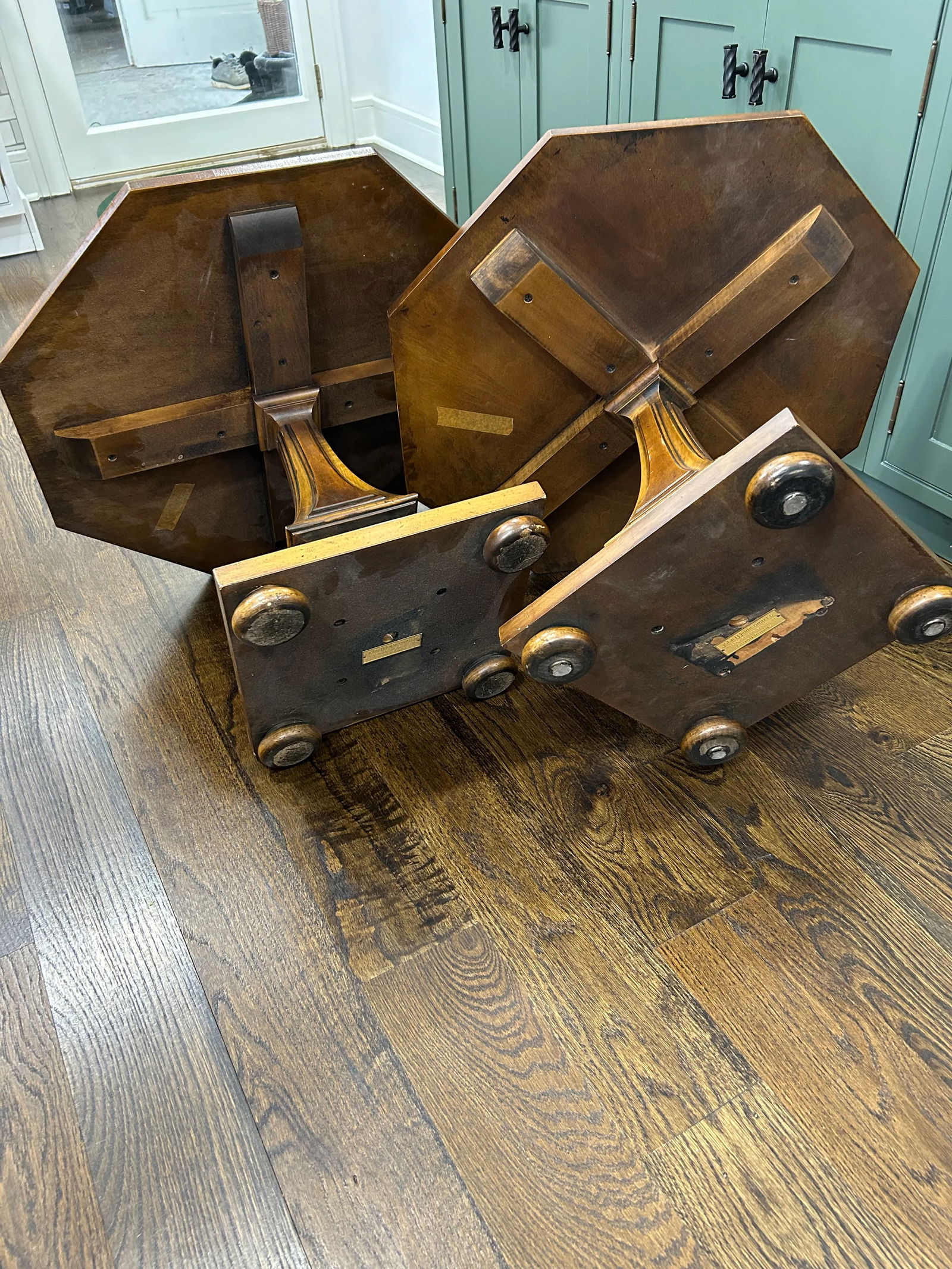 1980s Pair of Vintage John Widdicomb Octagonal End Tables - 8