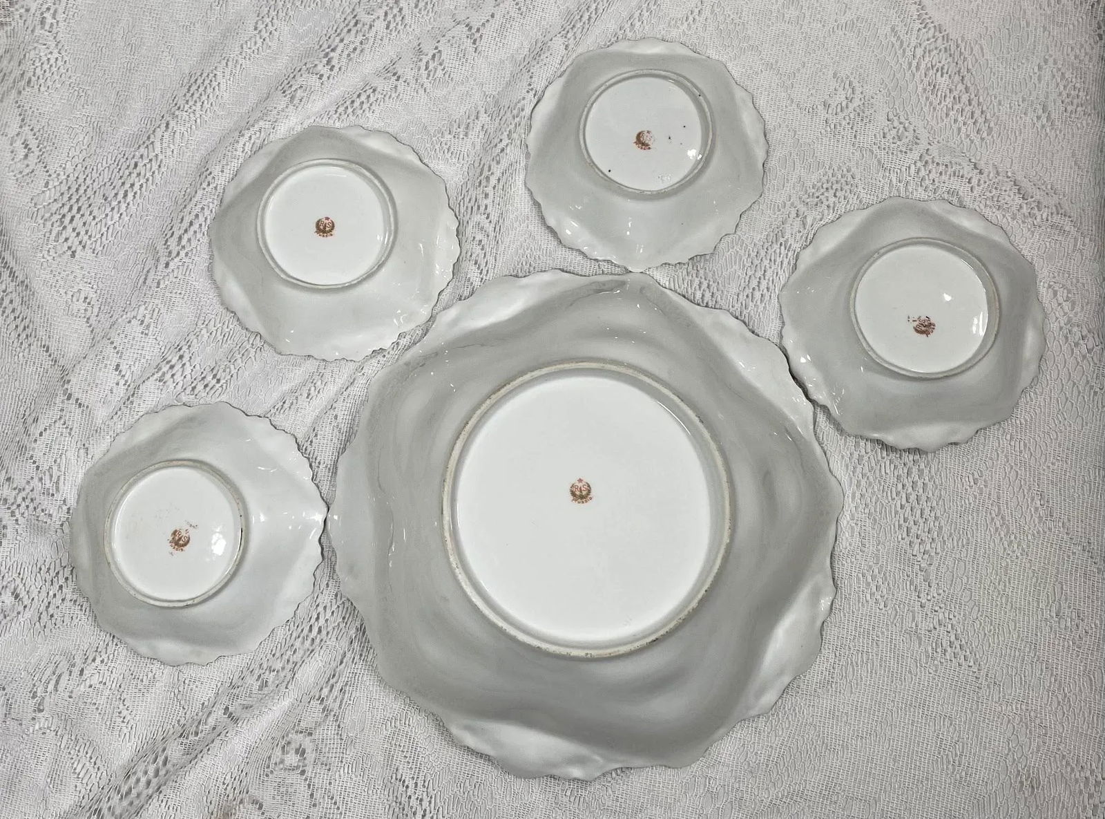 Antique r.s Prussia Bowls - Set of 5, Pink & White Water Lily, Gold Scalloped Edge, Gold Trim - 10