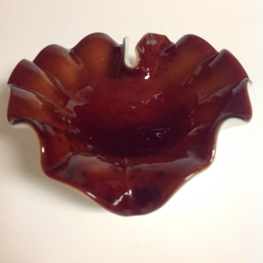 Red Murano Bowl With Gold Inclusions - 2