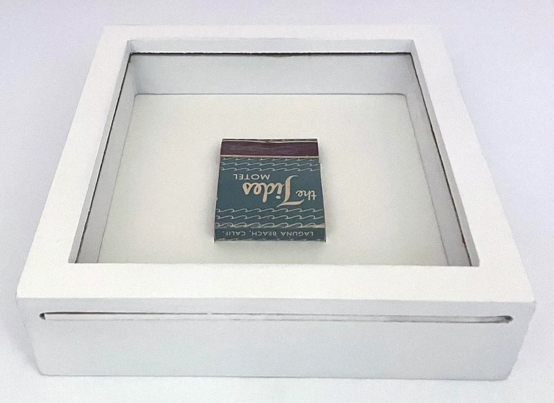 Mid 20th Century Mid Century Tides Motel of Laguna Beach Framed Vintage Matchbook - 3